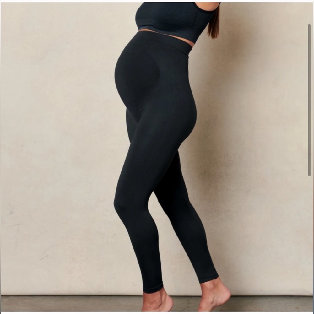 BLANQI Maternity Leggings - Size XXL
